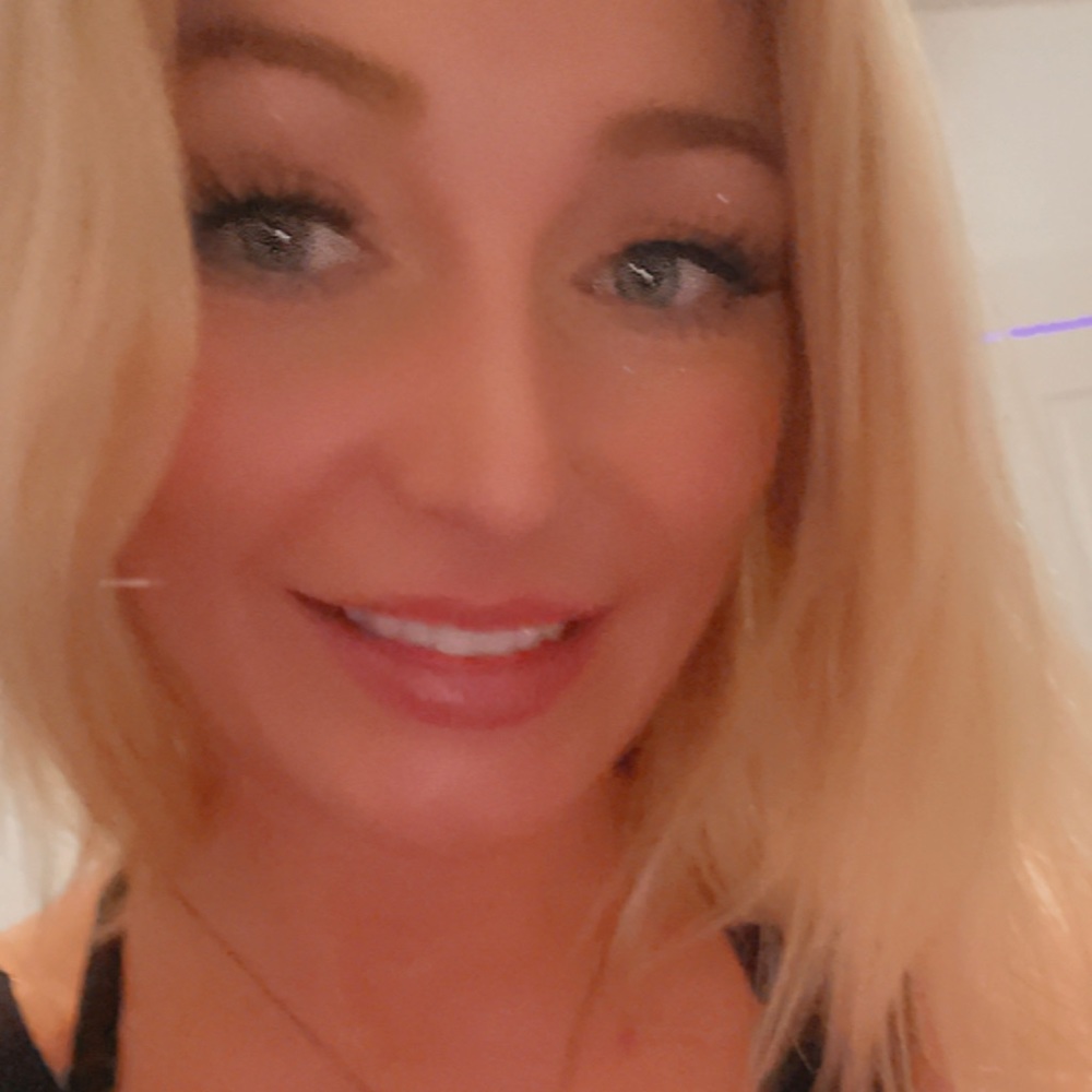 Meet your Posher, Ashtin